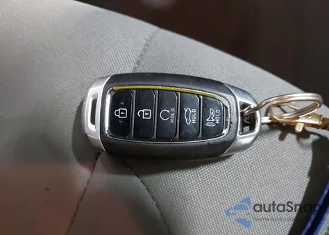 2023 Hyundai Elantra Sel from USA, damaged, VIN 5NPLS4AG3PH118339